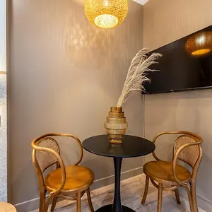  Appartement Sweett - Pavillon Madeleine